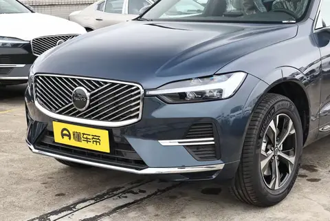 沃尔沃XC60：安全配置拉满，空间大，动力省油，适合家用